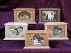 100 Series Picture Frame Urn